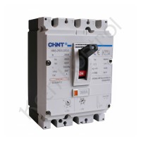 Breaker en Caja moldeada Ajustable 3 Polos 250A